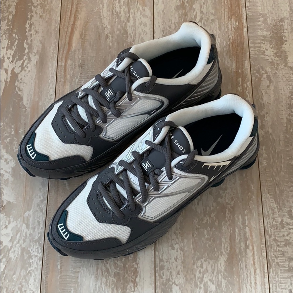 NEW Nike Shox enigma Grey sneakers shoes - Picture 6 of 9